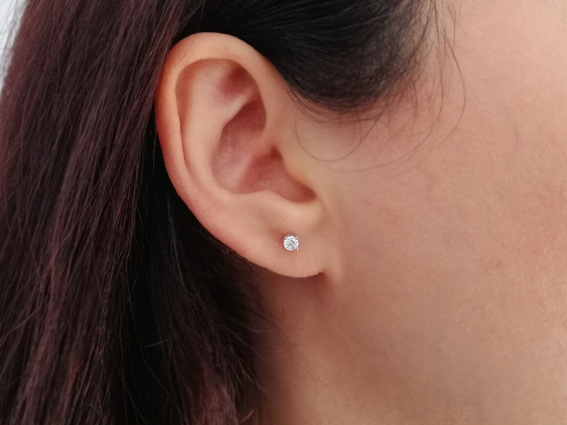 0,24 Carat Diamant Solitär Ohrstecker – handgefertigter Diamantschmuck aus Feingold | Sirius Diamant