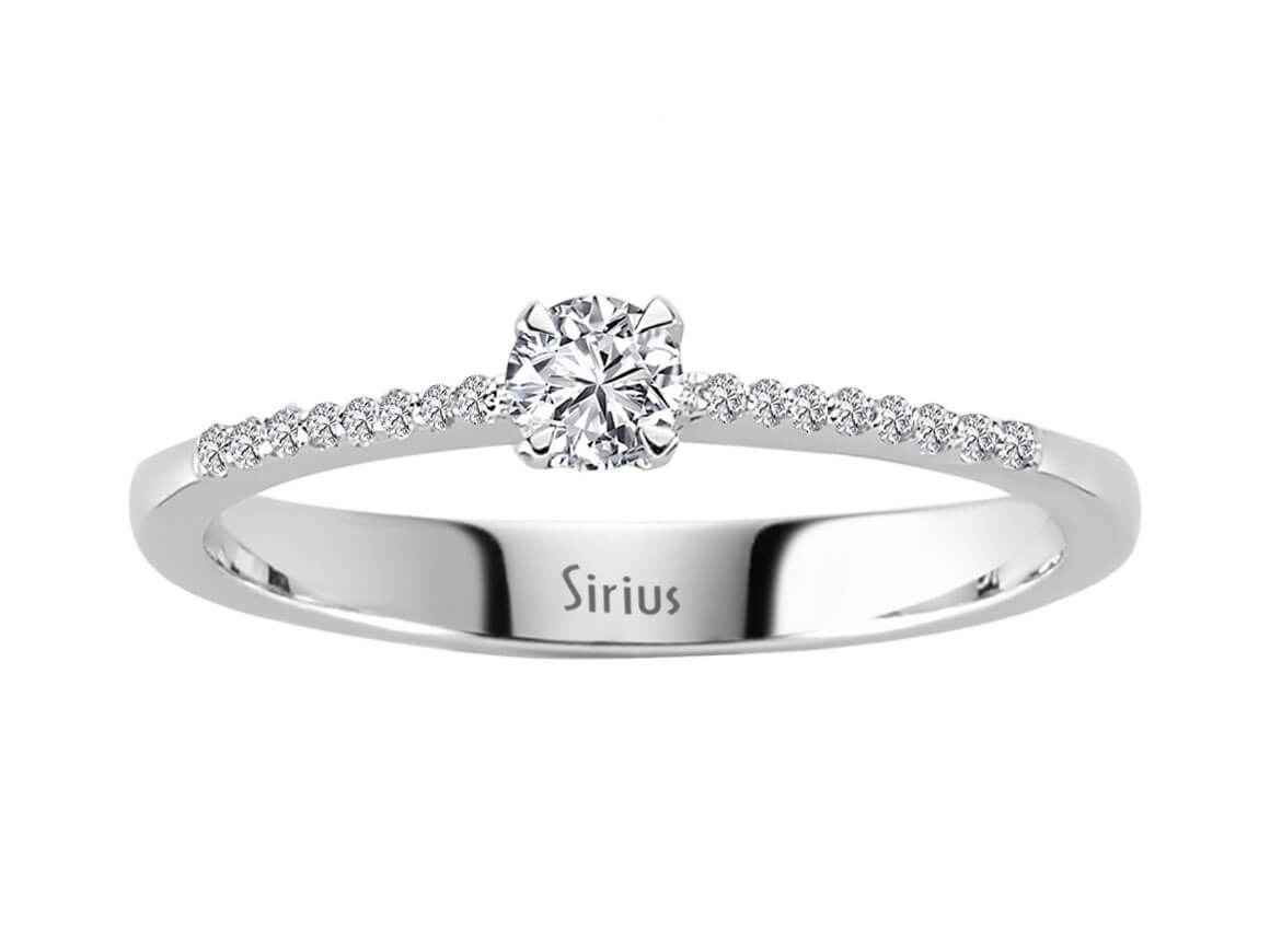 0,24 Gesamtkarat Diamant Solitär Ring in 18 Karat Weißgold - handgefertigter Diamantschmuck aus Feingold | Sirius Diamant