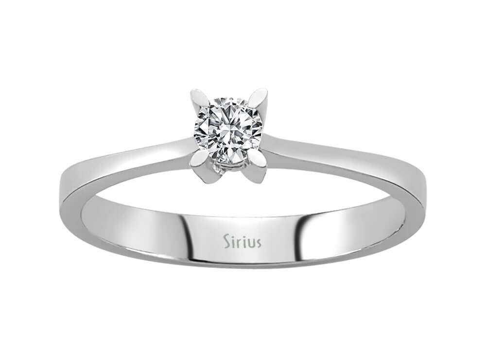 Bague solitaire en or blanc 18 carats avec diamant de 0,19 carat