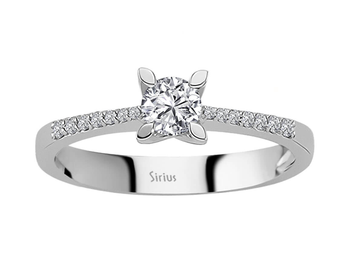 Total 0.42 carat diamond solitaire ring