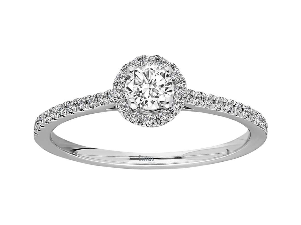 Total 0.42 carat diamond solitaire ring