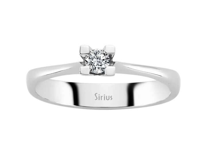 0,11 Karat Diamant Solitär Ring in 18 K - handgefertigter Diamantschmuck aus Feingold | Sirius Diamant