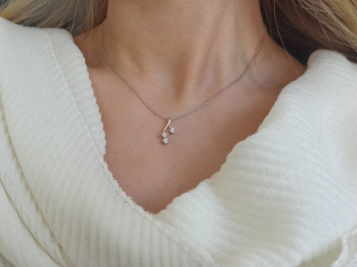 0,23 Karat Tria Collier - handgefertigter Diamantschmuck aus Feingold | Sirius Diamant