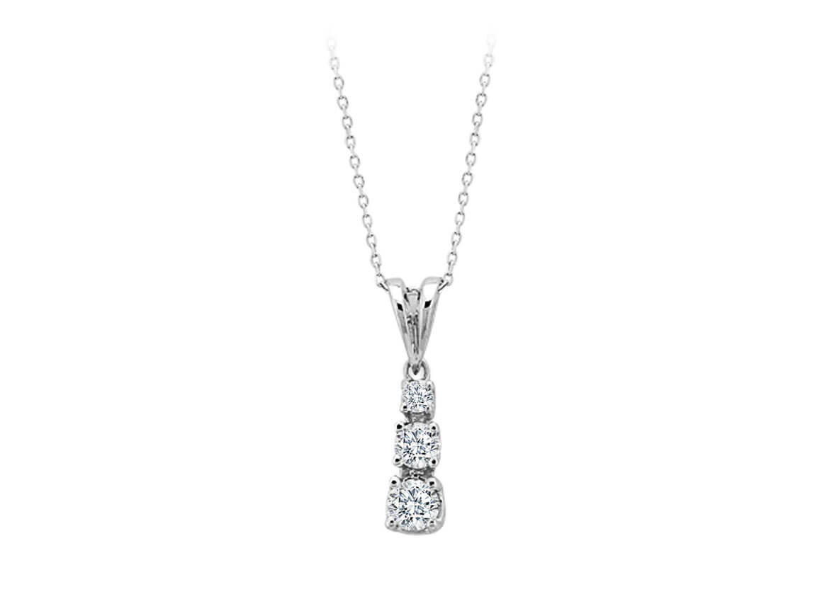 0.47 carat diamond tria necklace
