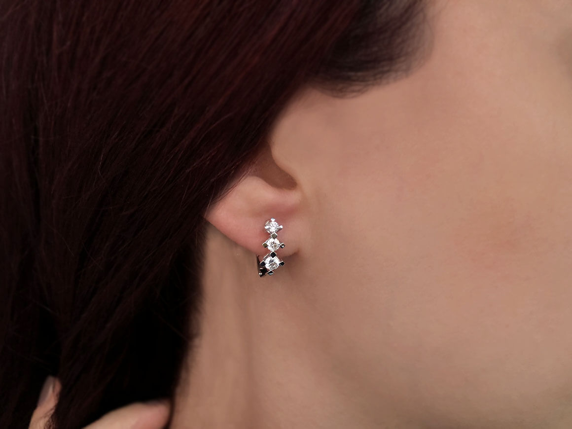 Tria Diamant Ohrringe – handgefertigter Diamantschmuck aus Feingold | Sirius Diamant