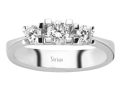 Bague trio de diamants de 0,61 carat