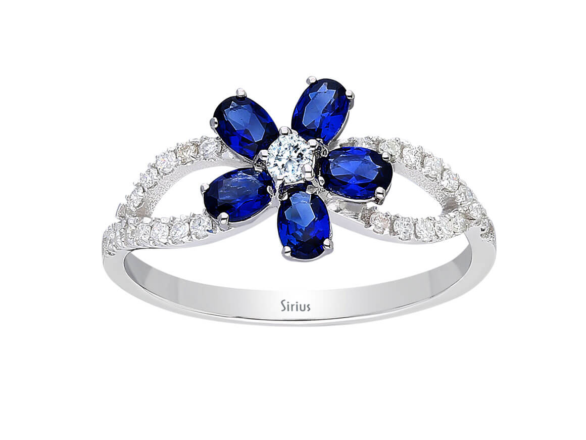 Diamond and oval-cut sapphire violet ring in 333 8-carat white gold