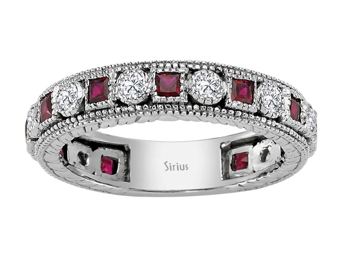 Diamant und Prinzessin Schliff Rubin Rundum Allianz - handgefertigter Diamantschmuck aus Feingold | Sirius Diamant