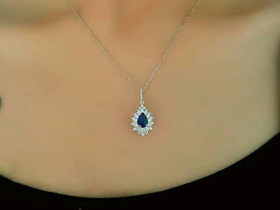 Collier diamant et saphir en goutte