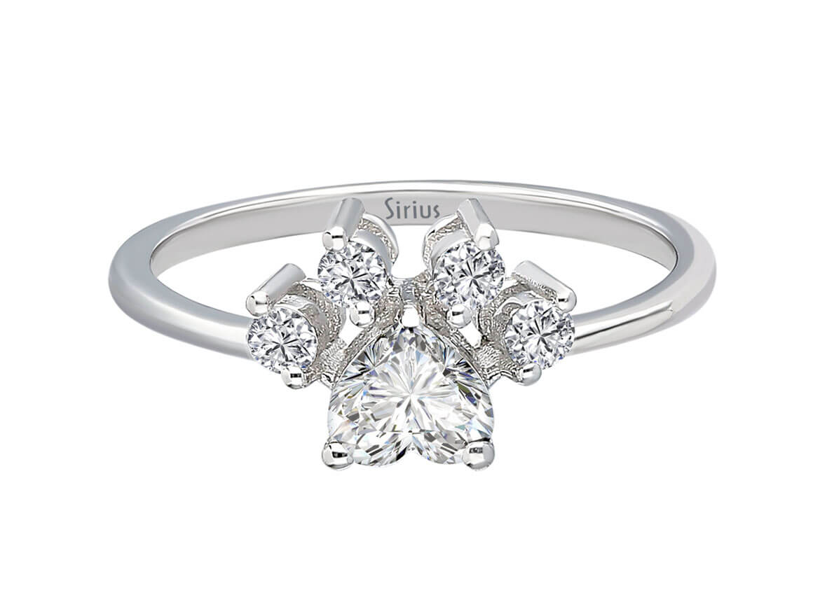 Diamant und Weißer Saphir Katzenpfote Ring - handgefertigter Diamantschmuck aus Feingold | Sirius Diamant