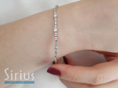 Bracelet tennis en or blanc 14 carats avec diamants de 0,70 carat au total