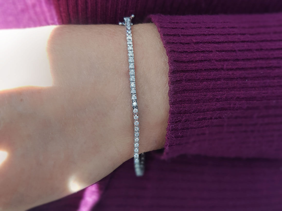 Bracelet tennis en or blanc 14 carats avec diamants de 1,40 carat