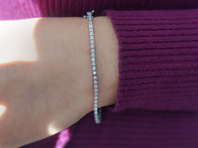 Bracelet tennis en or blanc 14 carats avec diamants de 1,40 carat