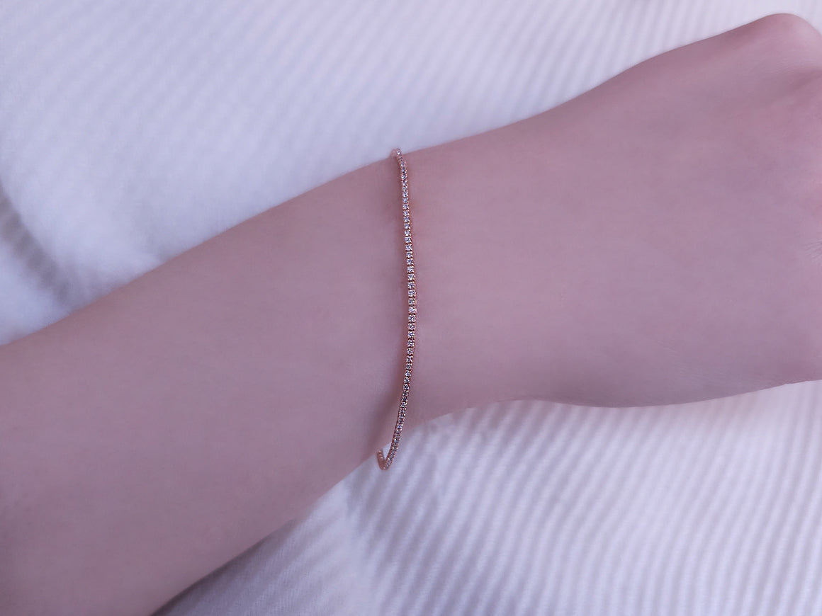 E-Farbe 0,67 Karat Diamant-Rose-Wasserstrahl-Armband - handgefertigter Diamantschmuck aus Feingold | Sirius Diamant