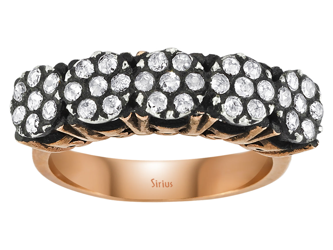 Diamant-Blütenstraußring - handgefertigter Diamantschmuck aus Feingold | Sirius Diamant