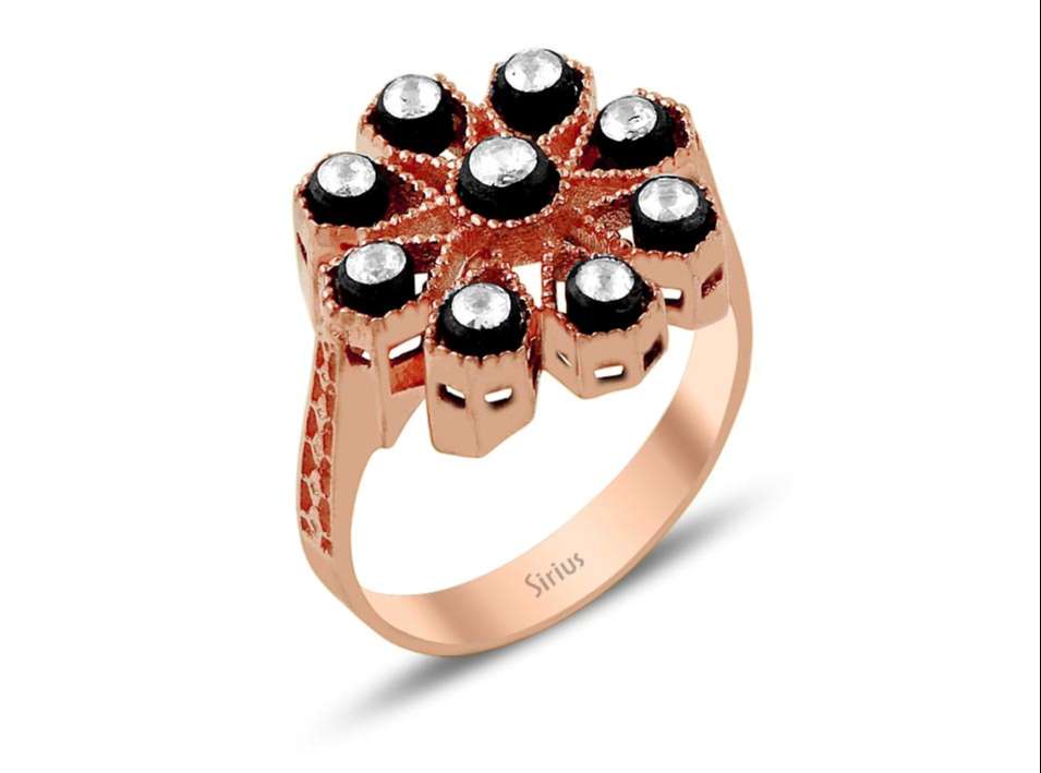 Diamant-Blumenring - handgefertigter Diamantschmuck aus Feingold | Sirius Diamant