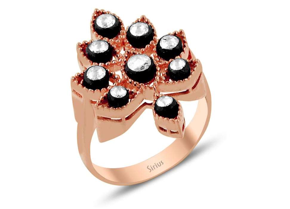 Diamant-Traubenring - handgefertigter Diamantschmuck aus Feingold | Sirius Diamant