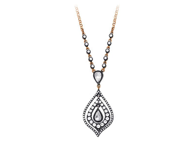 Necklace with diamonds and flame drops