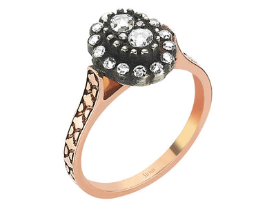 Rose-cut diamond ring in 8-carat red gold