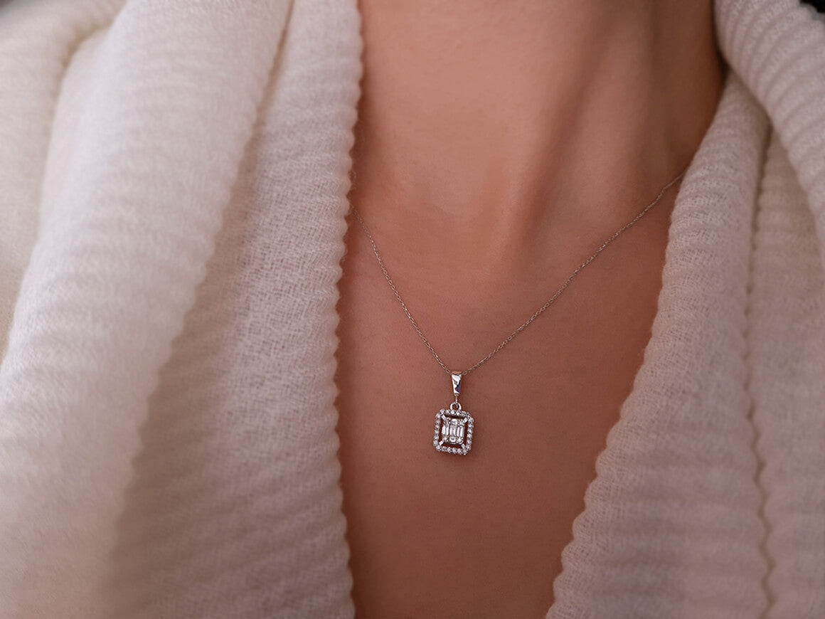 0.21 carat diamond baguette necklace