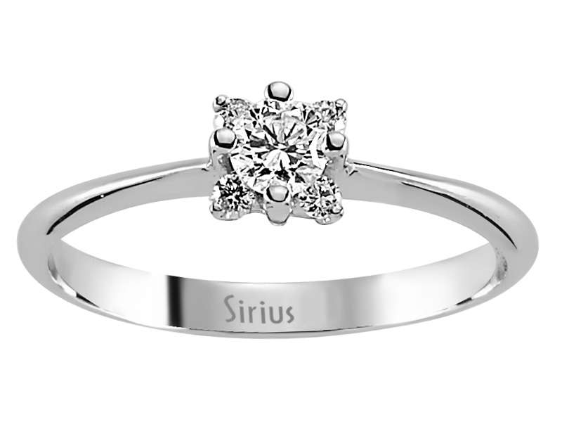 Total 0.31 carat diamond solitaire ring