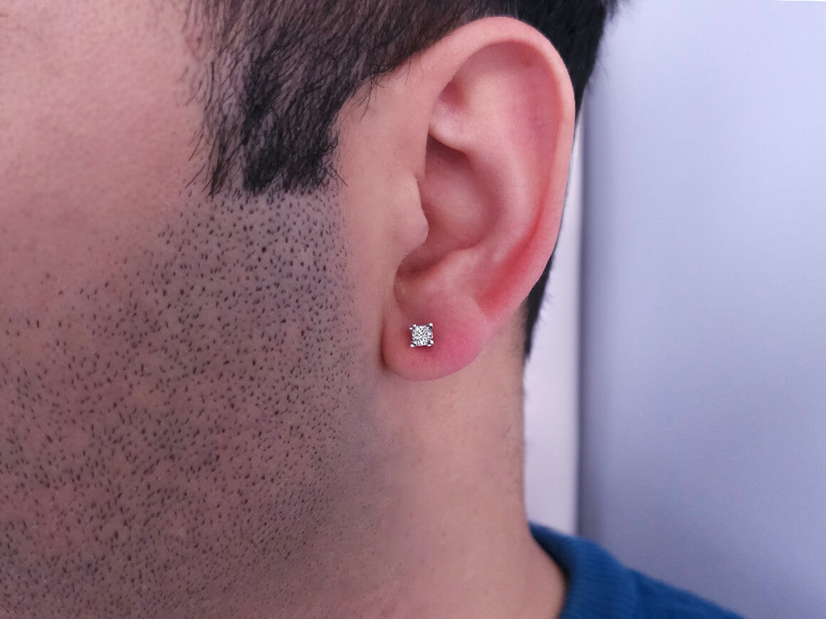 F Color 0.15 Carat Diamond Solitaire Men's Earring