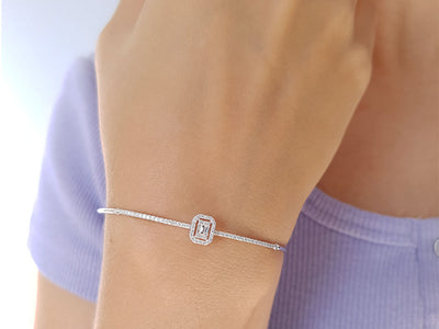 0.24 carat baguette diamond bracelet
