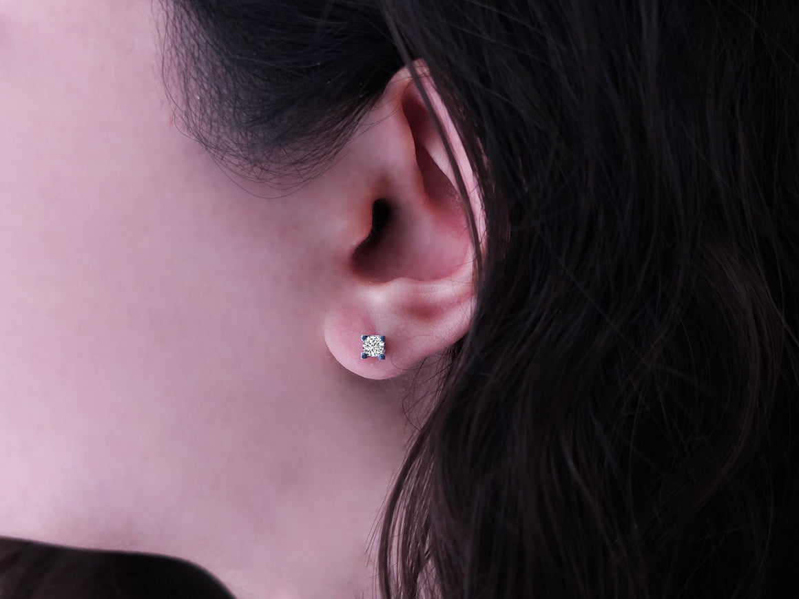 F Color 0.30 Carat Solitaire Stud Earrings