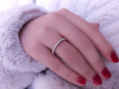 0.52 carat diamond all-round alliance in 18 K