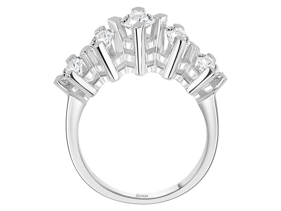 F Color 1 Carat Diamond 5 Stone Ring