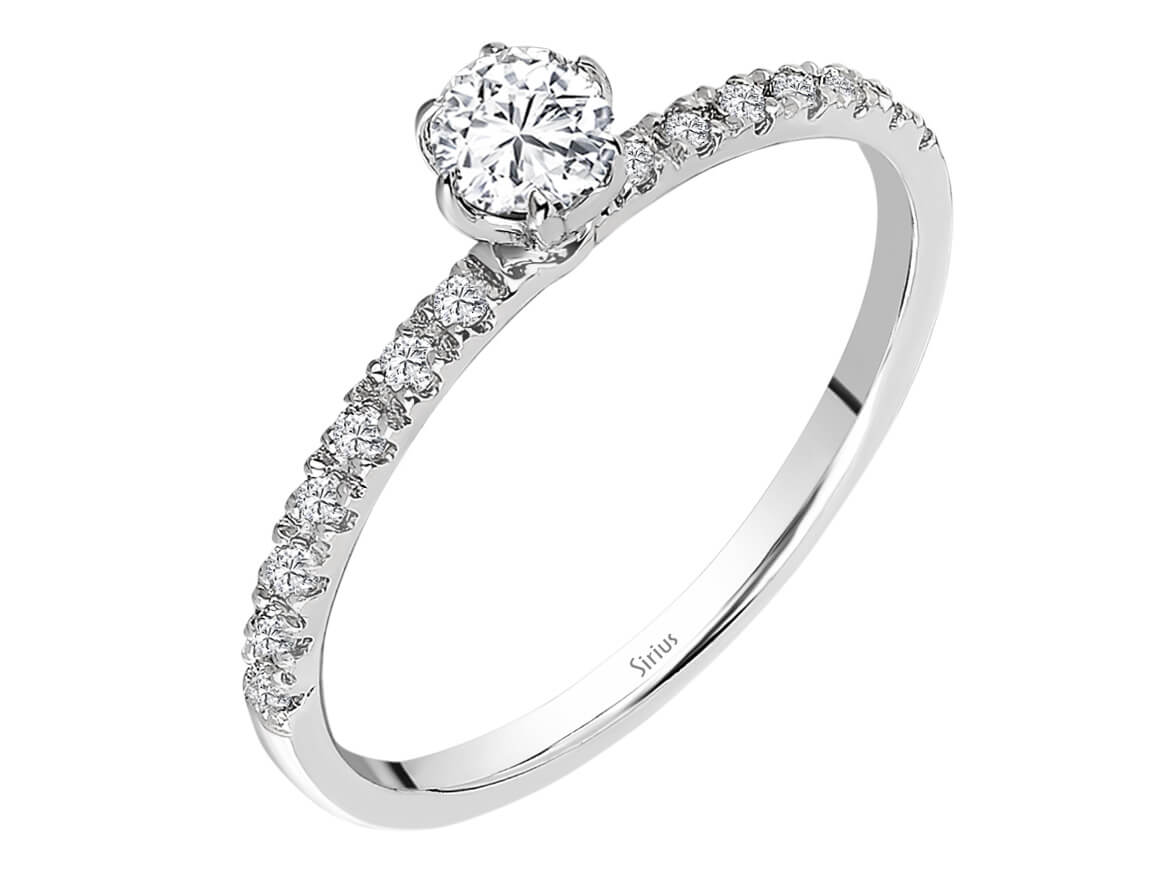 F-color, total 0.37 carat diamond solitaire ring