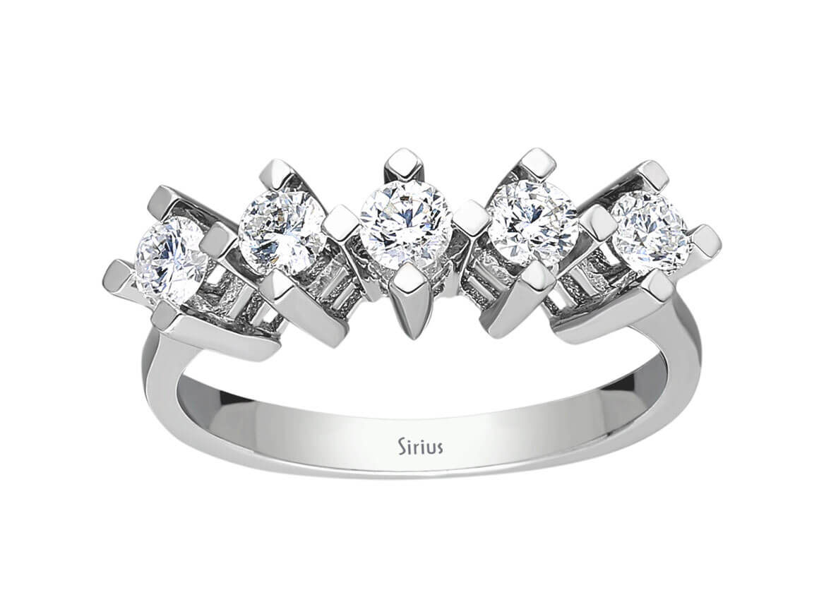 0,58 Carat Diamant 5 Diamanten Allianz - handgefertigter Diamantschmuck aus Feingold | Sirius Diamant