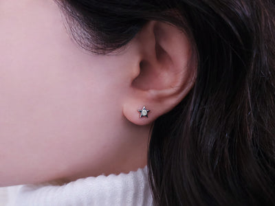 0.14 Carat Diamond Solitaire Star Earrings