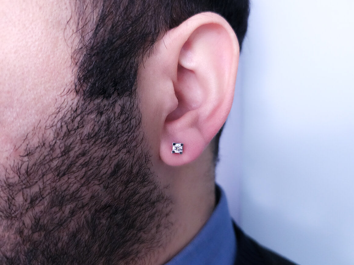 0,23 ct Diamant Herren Ohrstecker - handgefertigter Diamantschmuck aus Feingold | Sirius Diamant