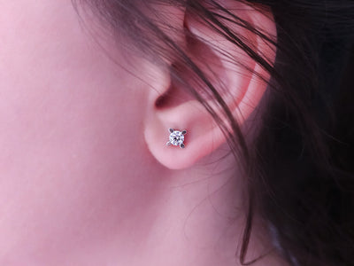 0.56 carat brilliant diamond stud earrings in 14K white gold