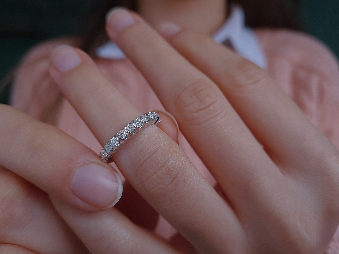 0.94 carat all around diamond ring 585 14K white gold