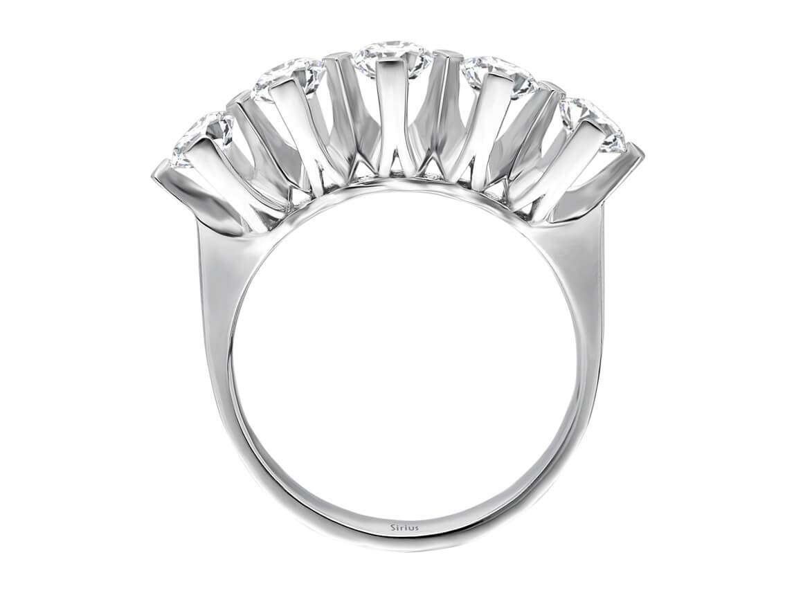 1,50 Carat 5 Diamanten Allianz - handgefertigter Diamantschmuck aus Feingold | Sirius Diamant