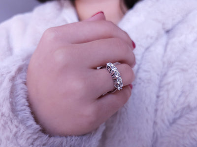 1.52 carat diamond 5 diamond alliance in 18 K