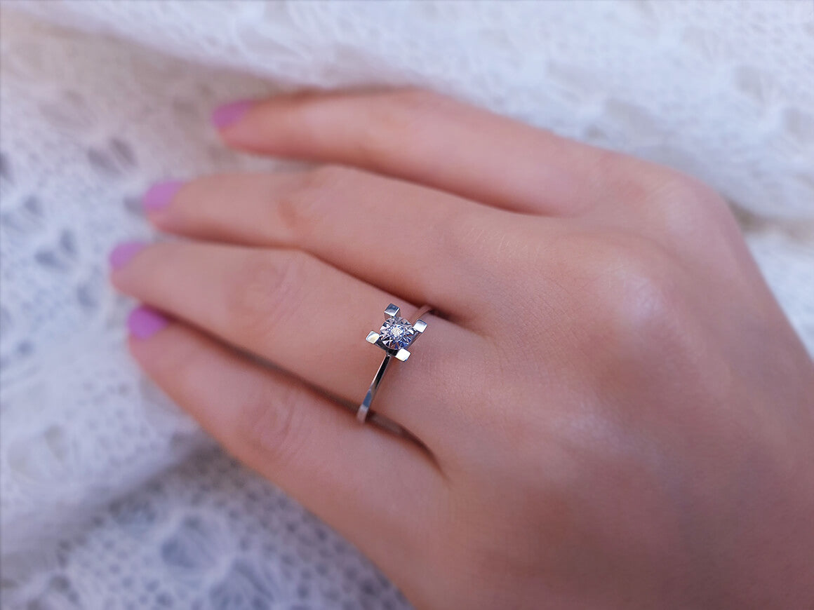 0.30 carat effect diamond solitaire ring