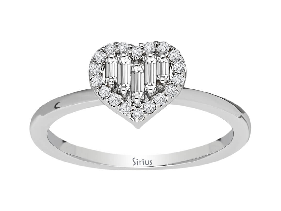 F Farbe 0,20 Carat Baguette Diamant Herz Ring - handgefertigter Diamantschmuck aus Feingold | Sirius Diamant