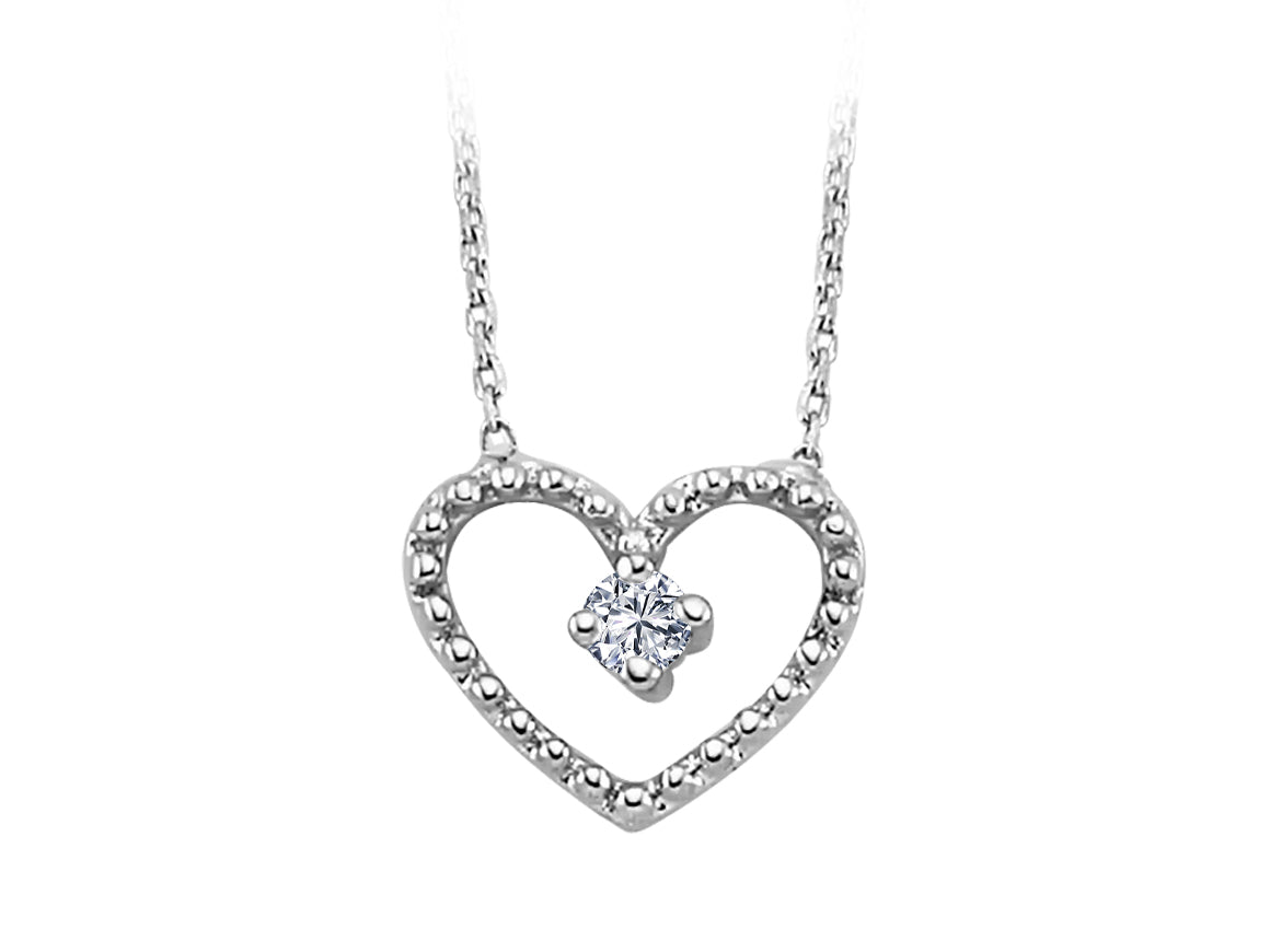 Diamond heart solitaire necklace in 8 K