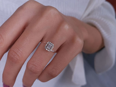 Diamond light crown baguette ring