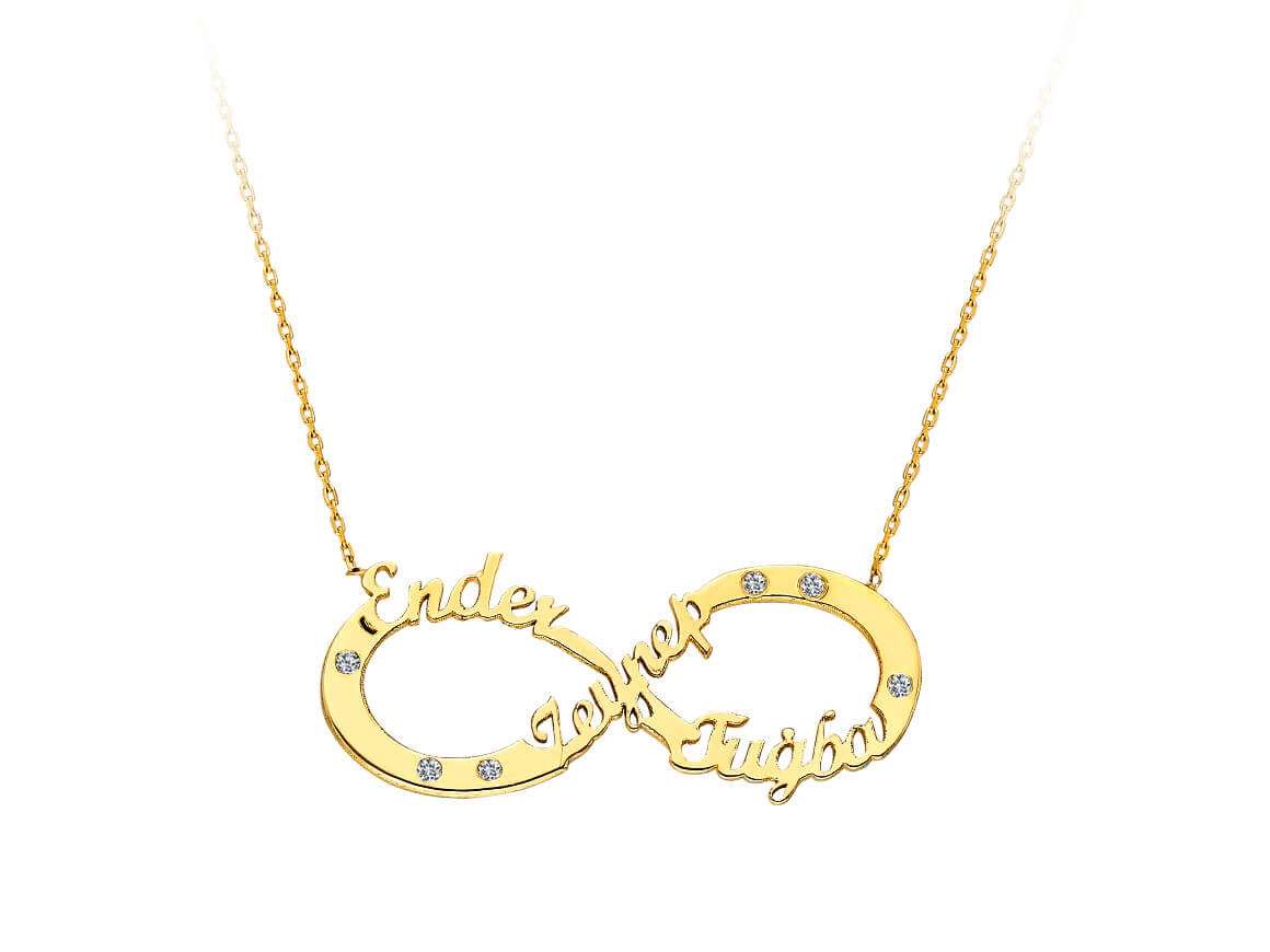 Collier en diamant avec nom