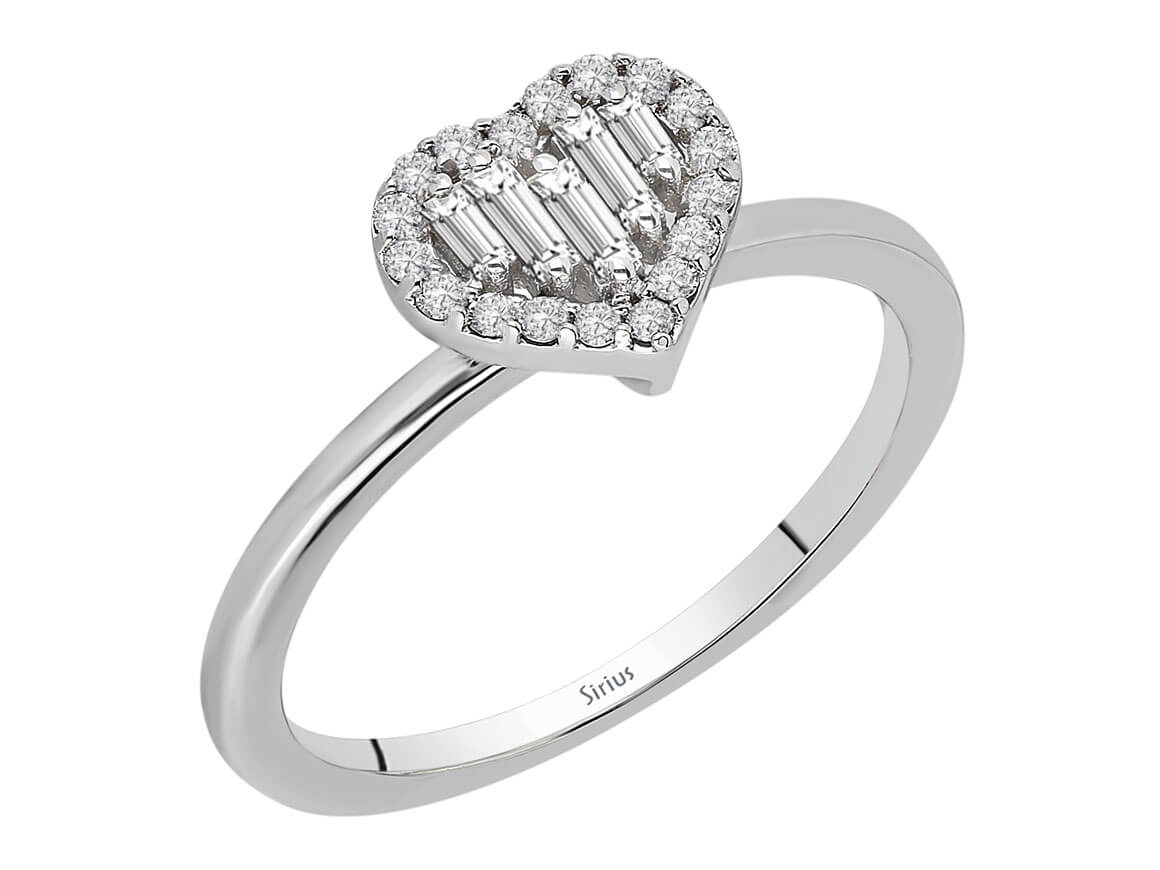 F Farbe 0,20 Carat Baguette Diamant Herz Ring - handgefertigter Diamantschmuck aus Feingold | Sirius Diamant