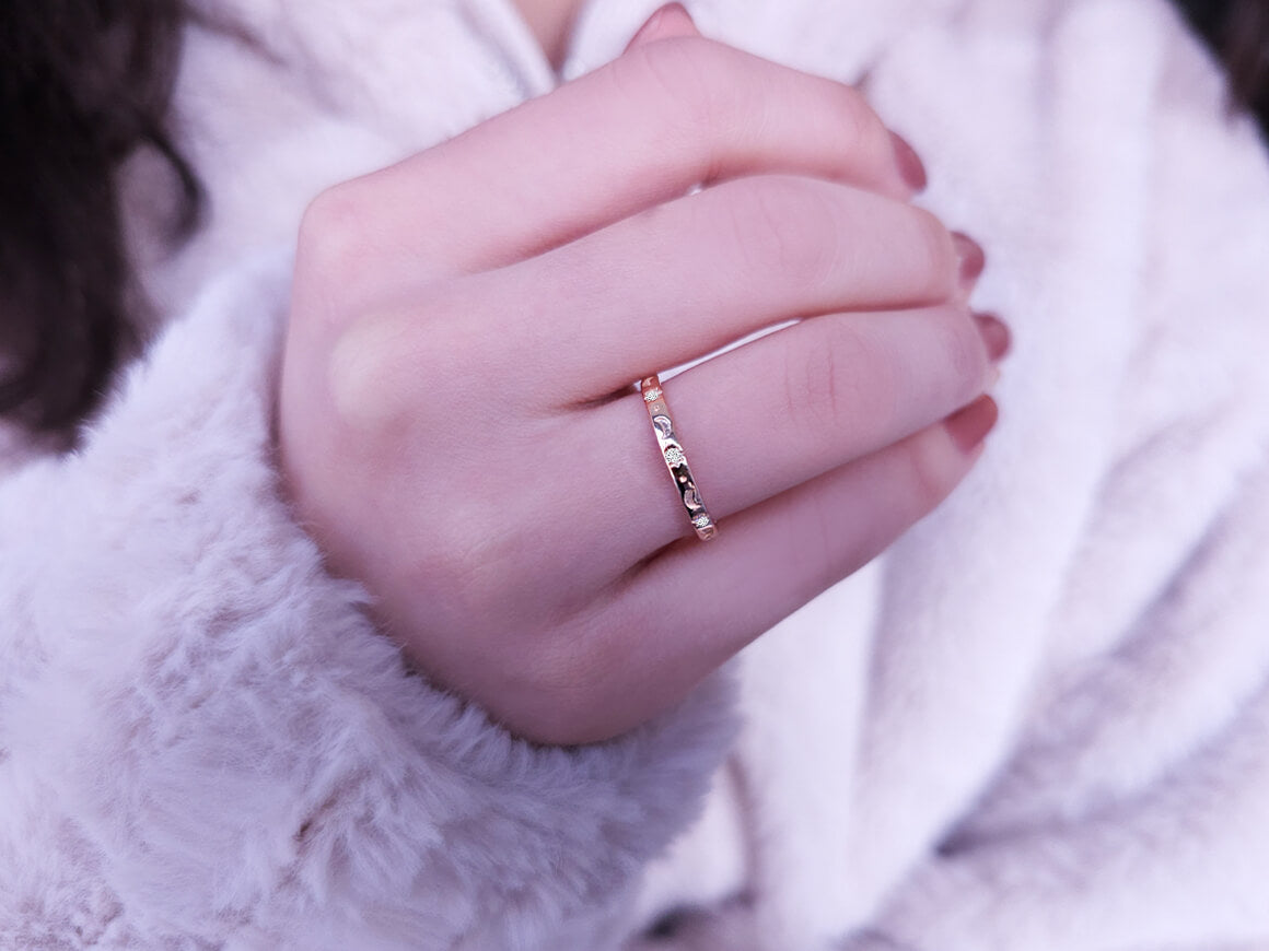 Luna Light diamond wedding ring
