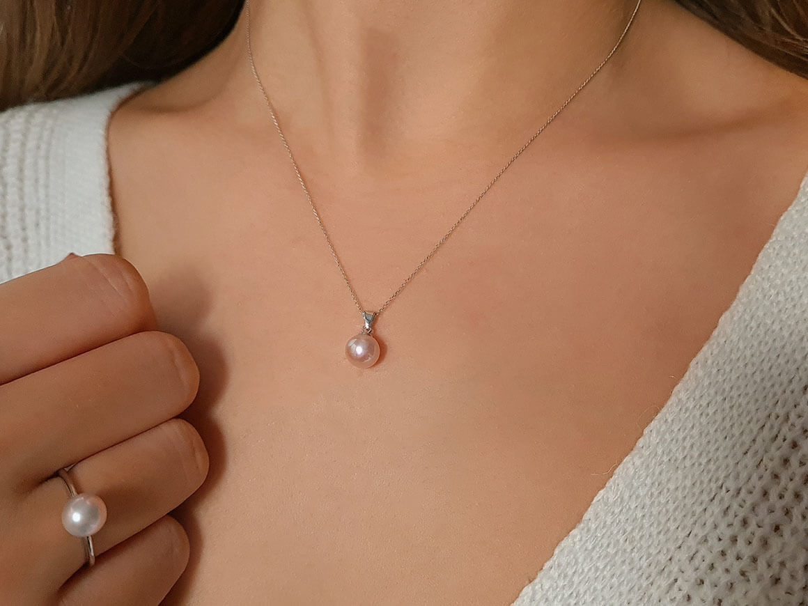 Modern Rosa Perle Collier - handgefertigter Diamantschmuck aus Feingold | Sirius Diamant
