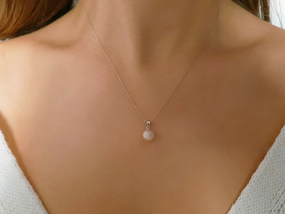 Modern Rosa Perle Collier - handgefertigter Diamantschmuck aus Feingold | Sirius Diamant