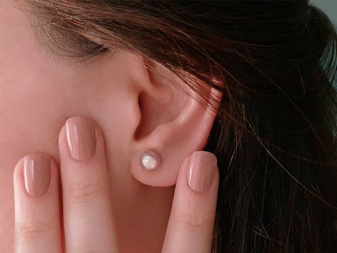 6.15 ct. natural pink pearl stud earrings in 14K white gold - 7 mm