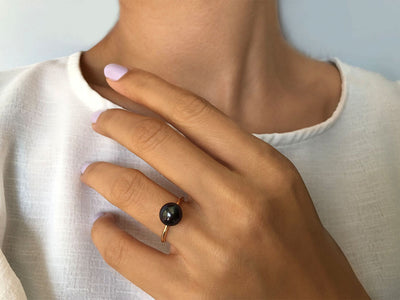 Modern Black Pearl Ring