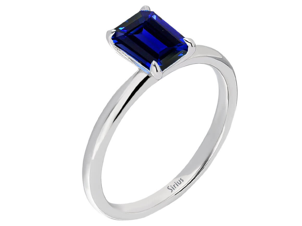Oktagon Schliff Saphir Solitär Ring - handgefertigter Diamantschmuck aus Feingold | Sirius Diamant
